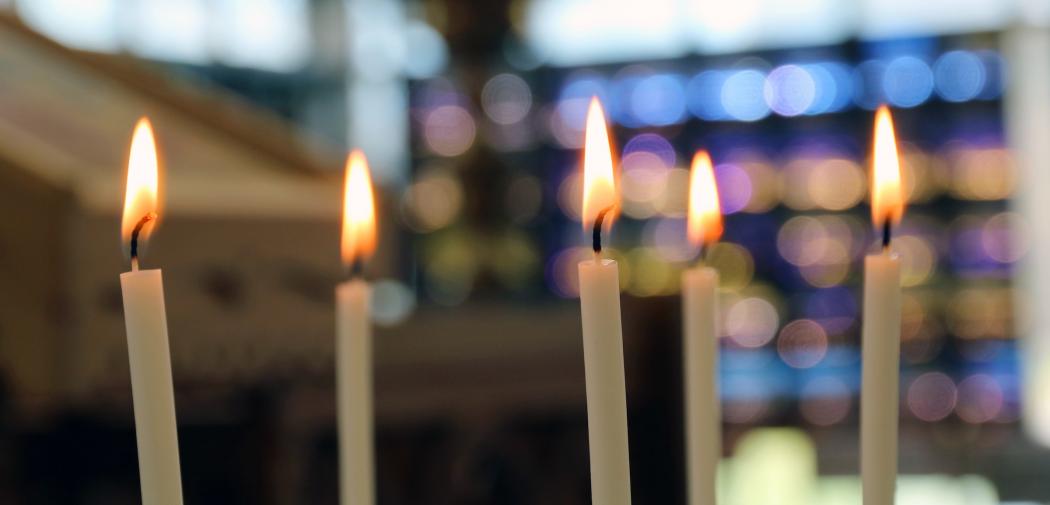 Burning candles - Chapel of the Ecumenical Centre - Geneva