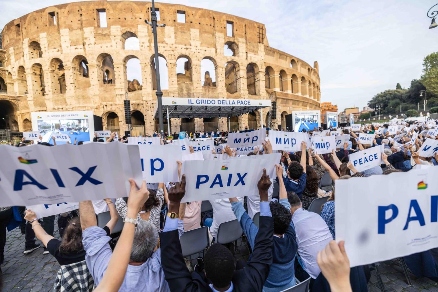 26 October, Rome, “The Cry for Peace” final ceremony.