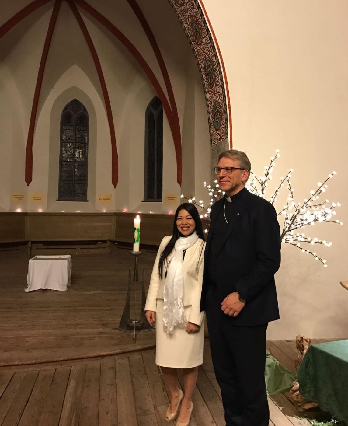 Rev. Dr Olav Fykse Tveit (right) and Karen Tse from The International Bridges for Justice (left). 