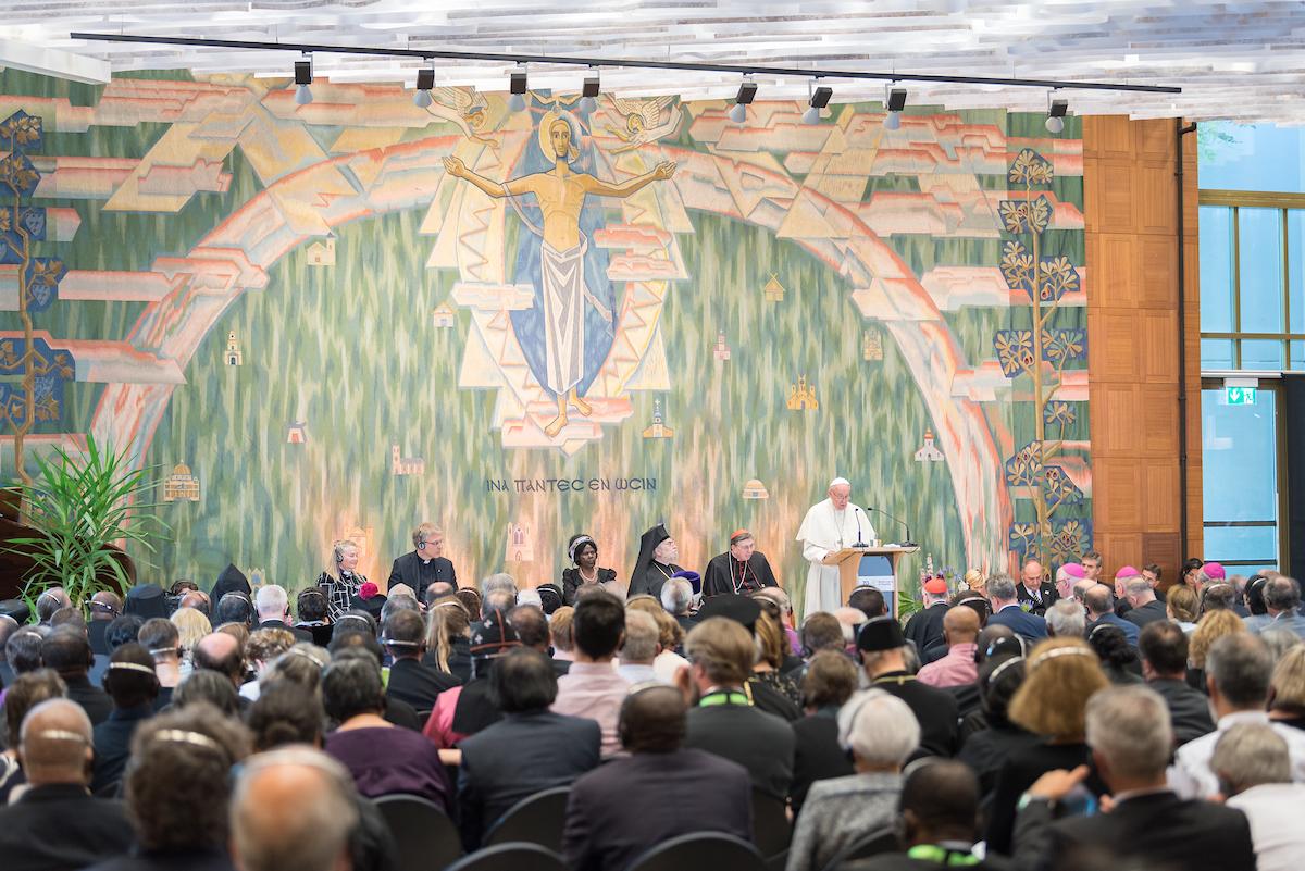 Pope Francis visits WCC, 2018. Photo: Albin Hillert/WCC