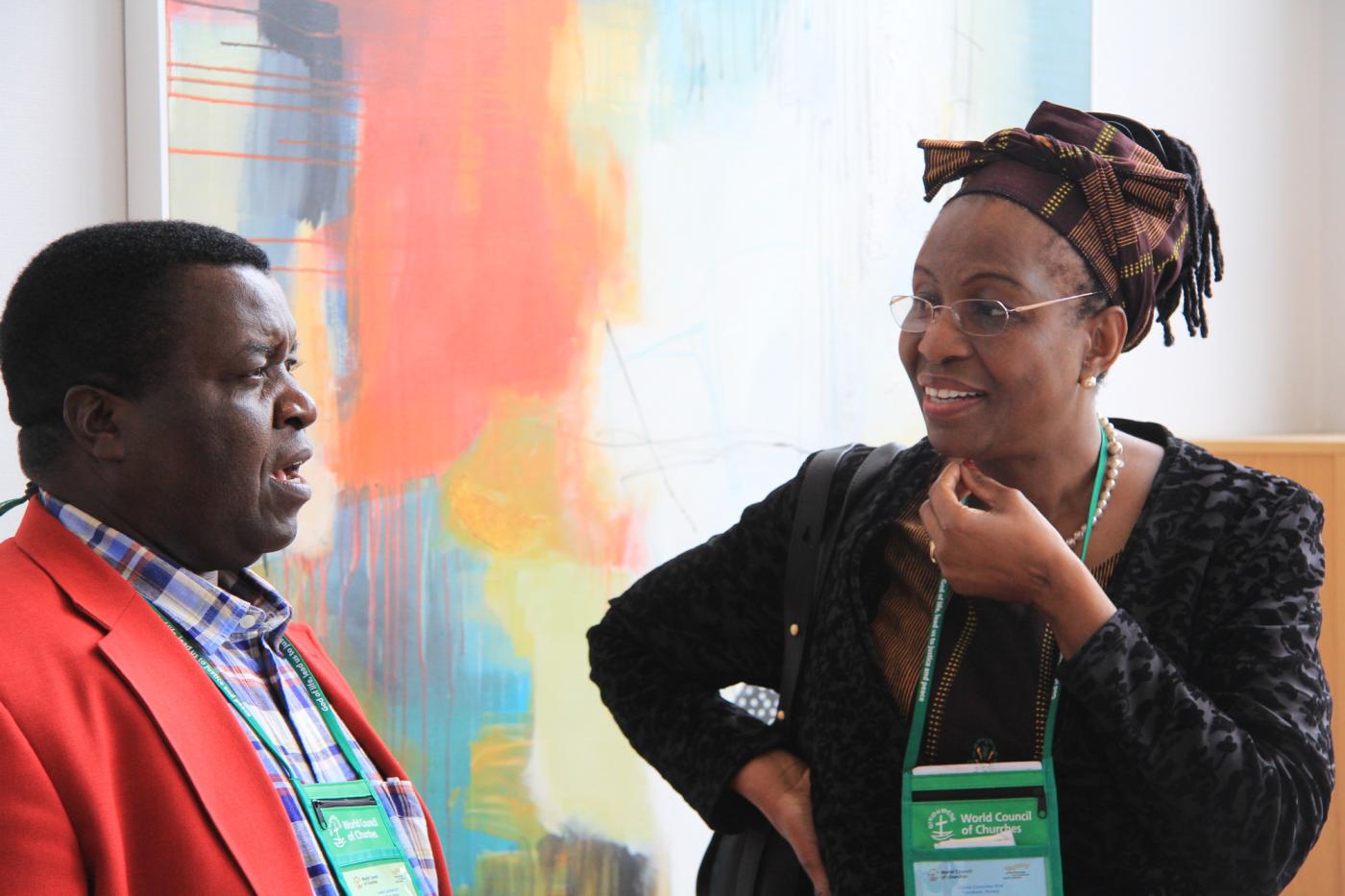 Dr Isabel Phiri in conversation with a Central Committee member. © Susanne Erlecke/EKD/WCC