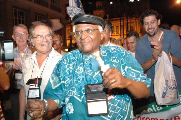Desmond Tutu, Adolfo Perez-Esquivel 2006