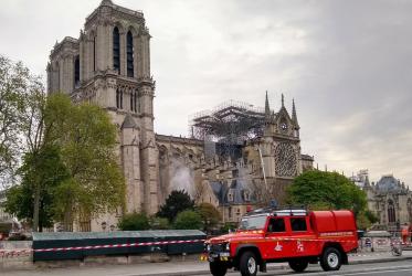 Paris trauert nach der Tragödie in der Kathedrale Notre-Dame, zeigt sich aber widerstandsfähig. Foto: Stephen Brown/ÖRK