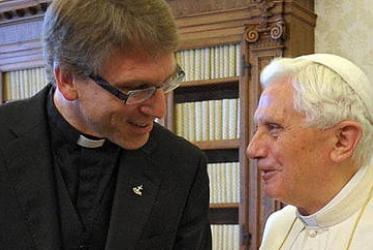 The WCC general secretary Rev. Dr Olav Fykse Tveit with Pope Benedict in a private audience at the Vatican in 2010. © L'Osservatore Romano